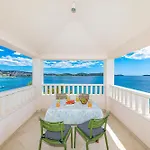 Orazur Apartmán