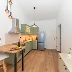 Orazur * Zečevo