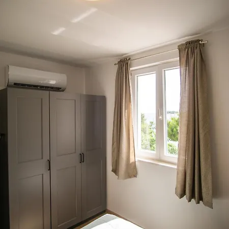 Orazur Apartman Zecevo