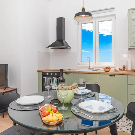 Apartment Orazur