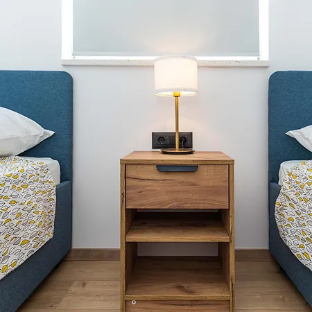 Orazur Apartman *